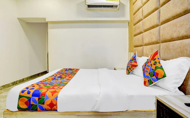 Fabexpress Sumit Palace