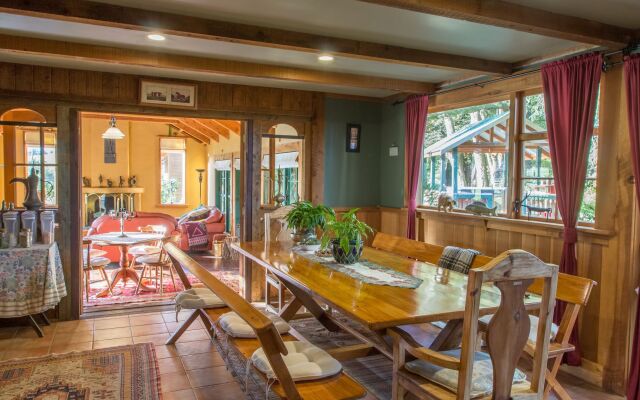 The River Lodge