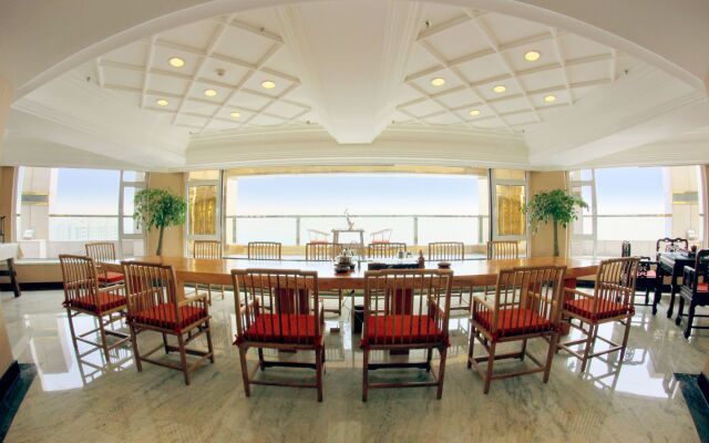 Enrichee Gloria Plaza Hotel Qingdao