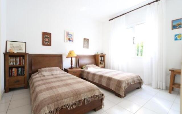 Victor Apartment
