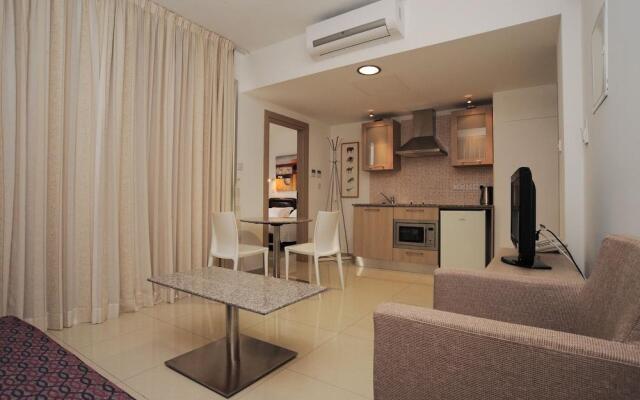 Frixos Suites Hotel Apts