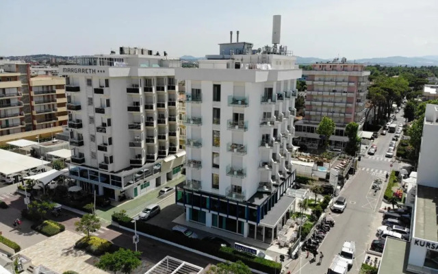 Daniel's Hotel