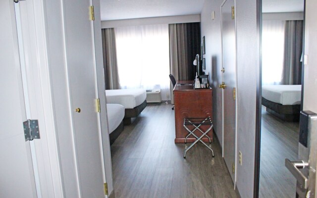 Independence Stay Hotel & Suites