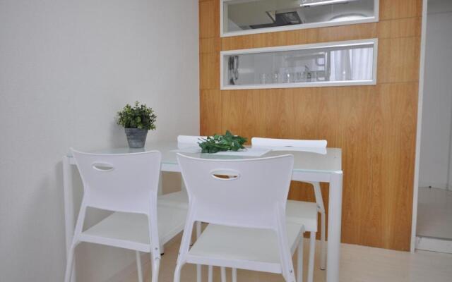 Easy Access to downtown area, Sapporo Dome AMS503