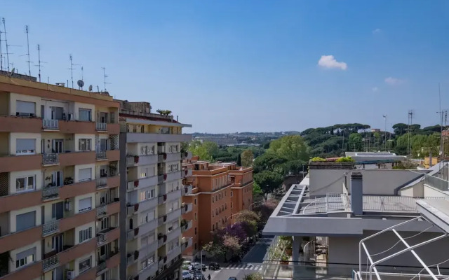 Amazing Penthouse by Caracalla
