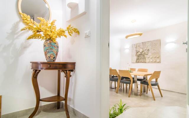 Completely Renovated Traditional Istrian Stone House Villa Bale-valle