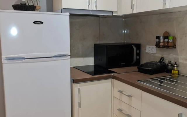 Sunny Apartment - Blloku Tirana, near Lake