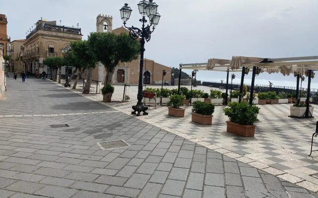 Panoramic Taormina Bay View