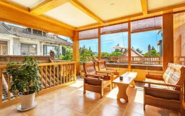 Xi'an Terracotta Warriors and Horses Xingqin Inn