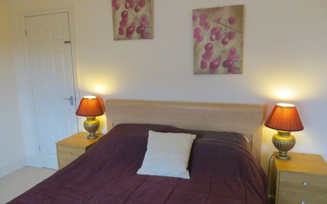 The Hideaway Close to all Amenities