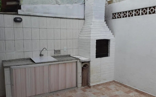 Apto Peró Cabo Frio 700m da Praia