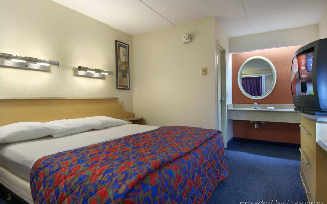 Red Roof Inn Jacksonville - Orange Park