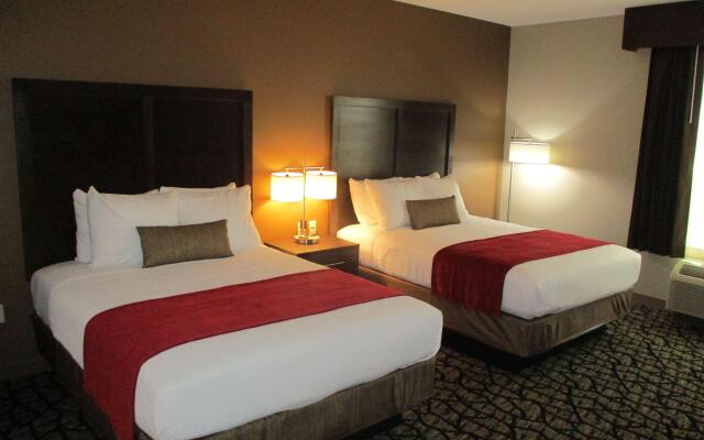 Best Western Plus Lakeview Hotel