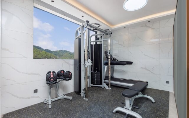Ya Chen Hotel