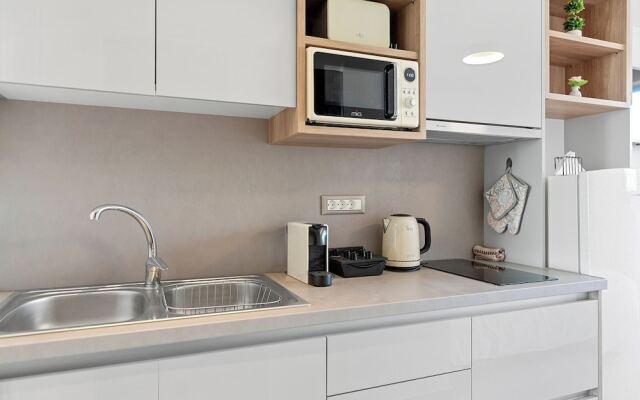 Kouros Stone Suites