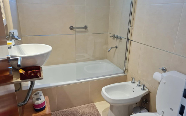 Confort Platense departamento con cochera