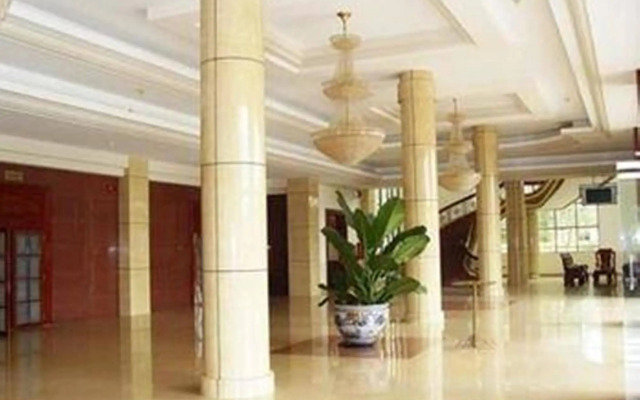 Nha Khach Tien Giang