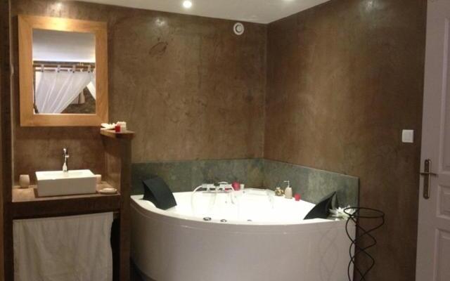 Bulle de tendresse en Provence - Parking Piscine & Jaccuzzi - Peypin