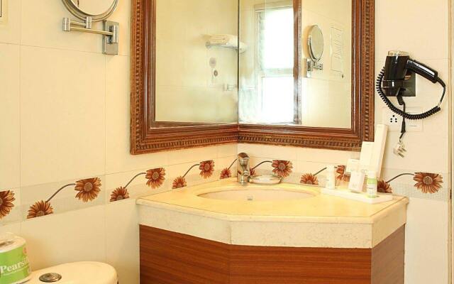Ahuja Residency, Sunder Nagar