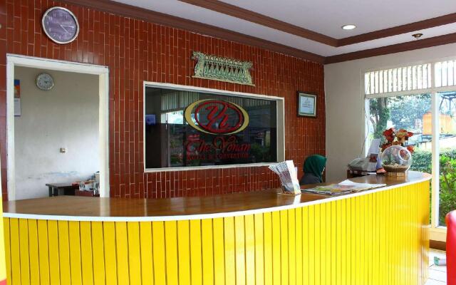 The Kanzi Hotel & Village