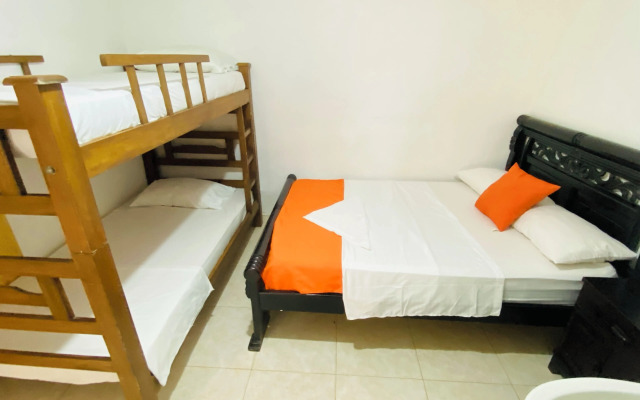 Hostal Olas Club De Neguanje - P Tayrona