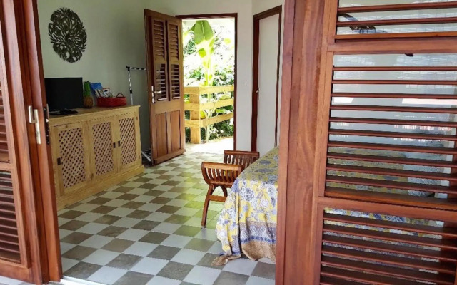 Studio Frangipani dans Villa Fleurs des Iles
