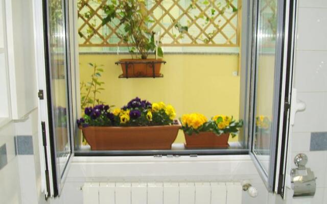 Zara Cosy & Cheap Apartment