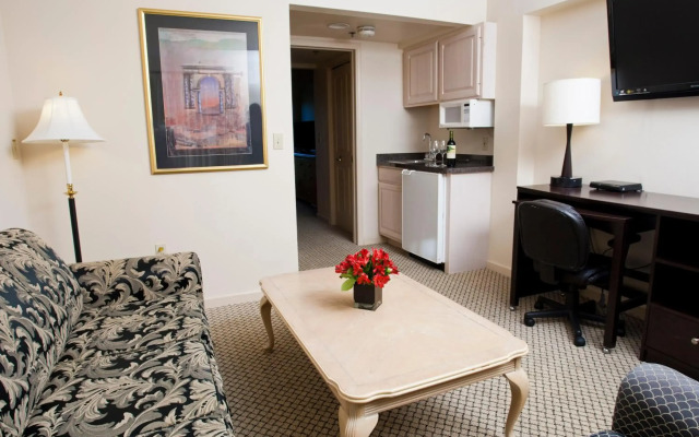 Bella Vista Suites