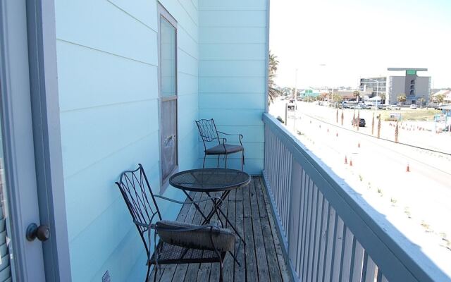 Ocean Reef 111 condo