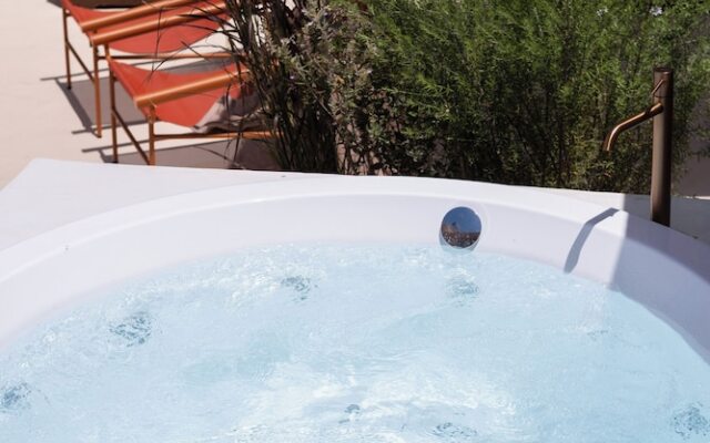 Qualia Slowlife Suites