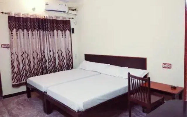 Muthu guest house