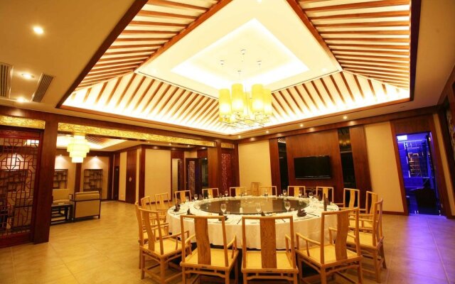 Taohuatanpan Holiday Hotel