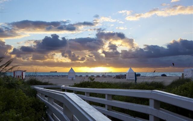 Richmond Oceanfront Hotel
