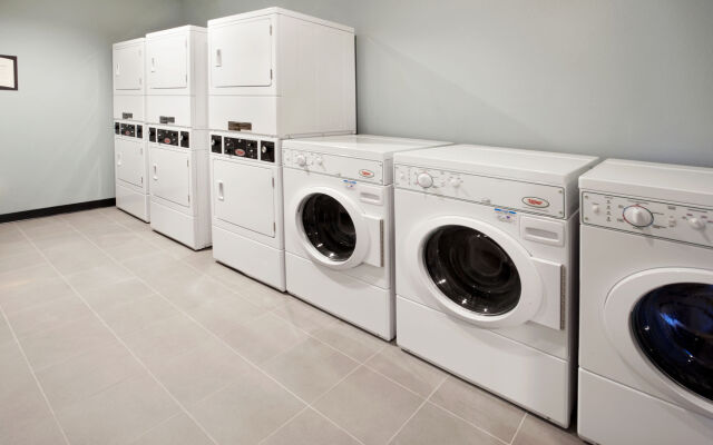 Staybridge Suites Stone Oak by IHG