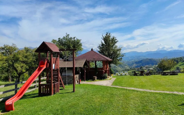 Pension Nea Marin