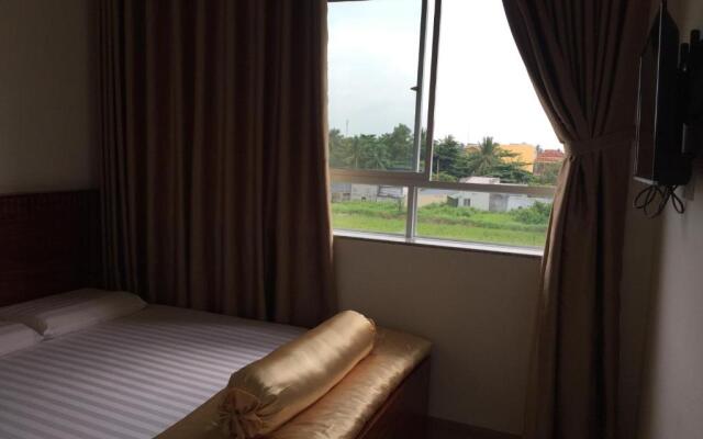 XUAN HUYNH 3 Hotel