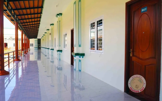 Truong Huy Hotel