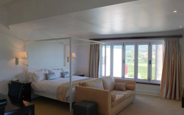 The Coach House at Val du Charron