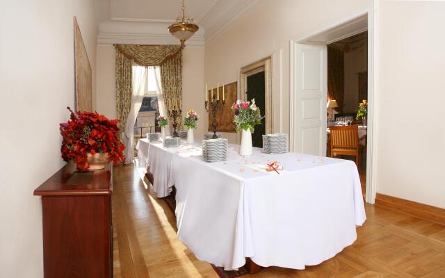The Bonerowski Palace Boutique Hotel