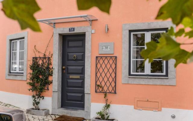 Seaside Family Townhouse - 100m from the sea!