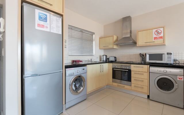 City Stay 2 Bedroom 2 Bathroom Apartment