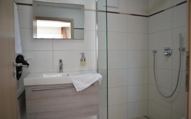 Seebrise mit Musik und Wein