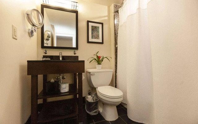 Clarion Hotel New Orleans - Airport & Conference C