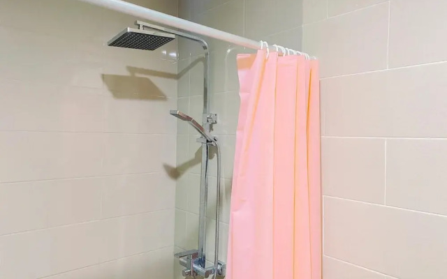 Good and Warm 1BR Apartment at Pejaten Park Residence