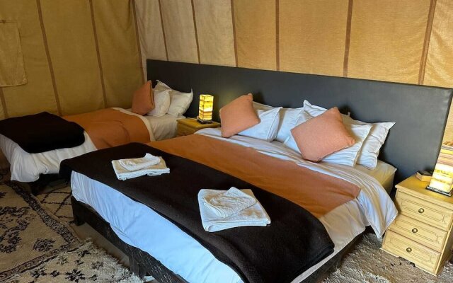 Musta Desert Luxury Camp