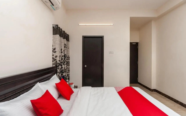 OYO 28257 Skye Service Apartments