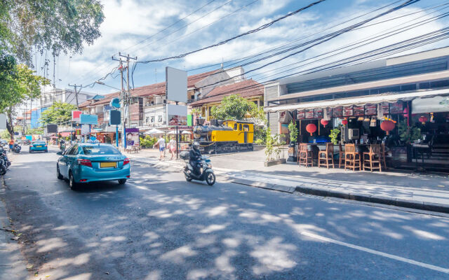 ZEN Rooms Kuta Kartika Plaza 2