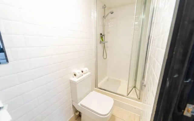 Ensuite Style Studio in Selly Oak