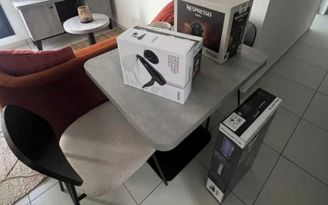 Elegant Appt - 2bdr/6p - Near Paris & La Defense