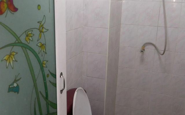 OYO 471 Sunshine Apartment